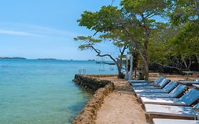 Fragata Island House